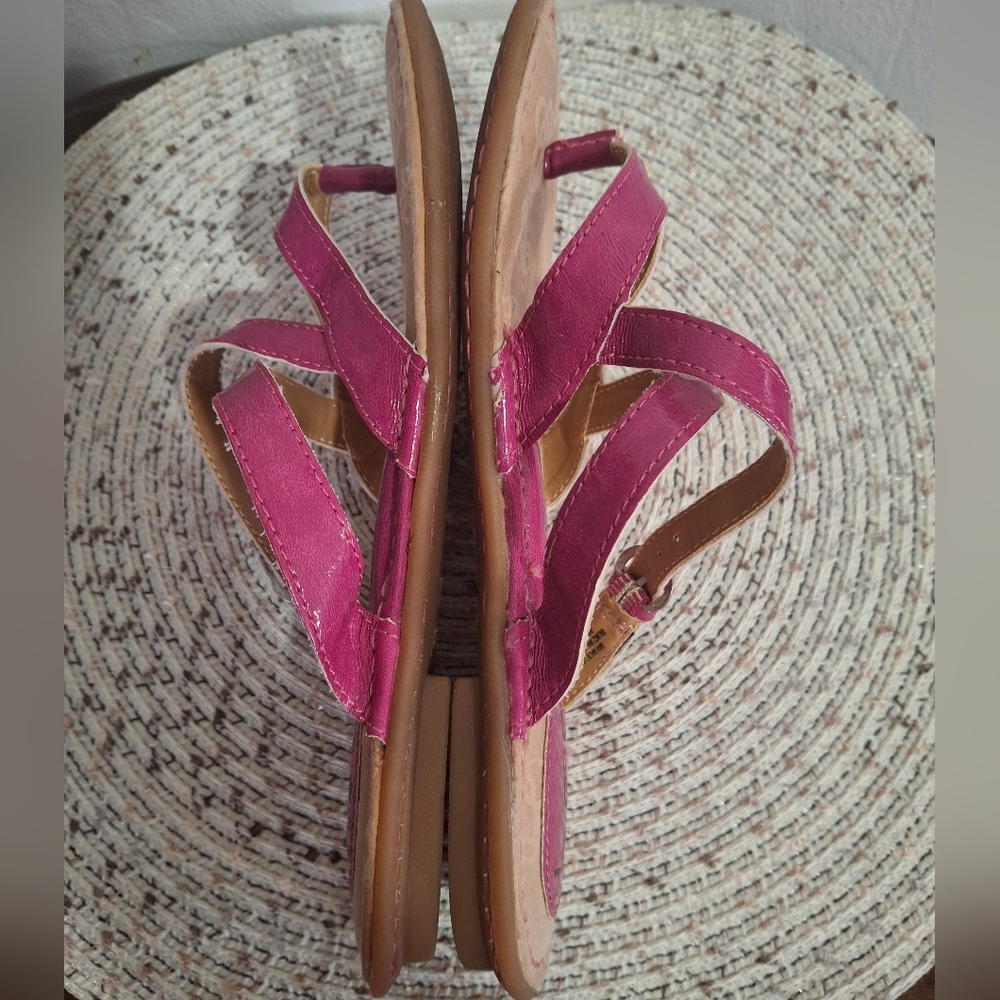 b.o.c. Women's Pink Sandals Size 7. - Picture 7 of 12